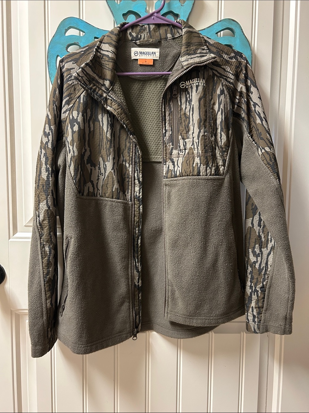 Magellan Outdoors Olive and Camo Full-Zip Fleece Jacket